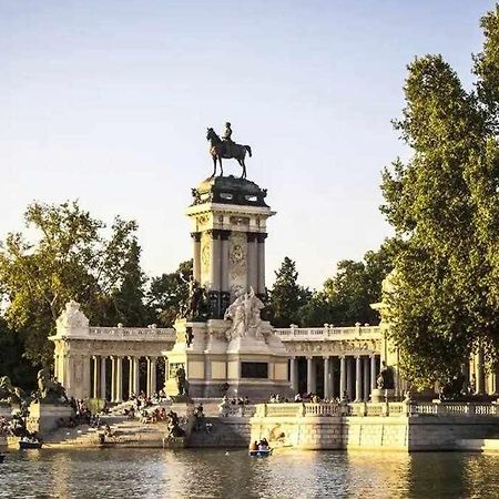 Apartamento IV Alcalaretiro Ideal Parejas Madrid Esterno foto