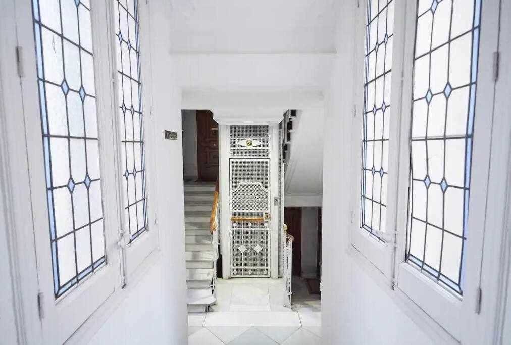 Apartamento IV Alcalaretiro Ideal Parejas Madrid Esterno foto